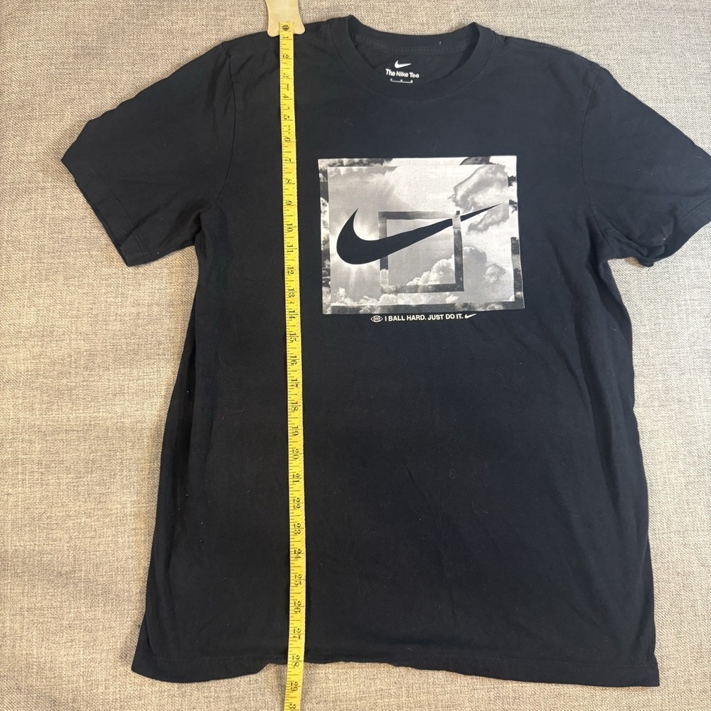 Nike Graphic T Shirt Mens Medium Black Swoosh I Ball Hard Just Do It Tee - Picture 6 of 9